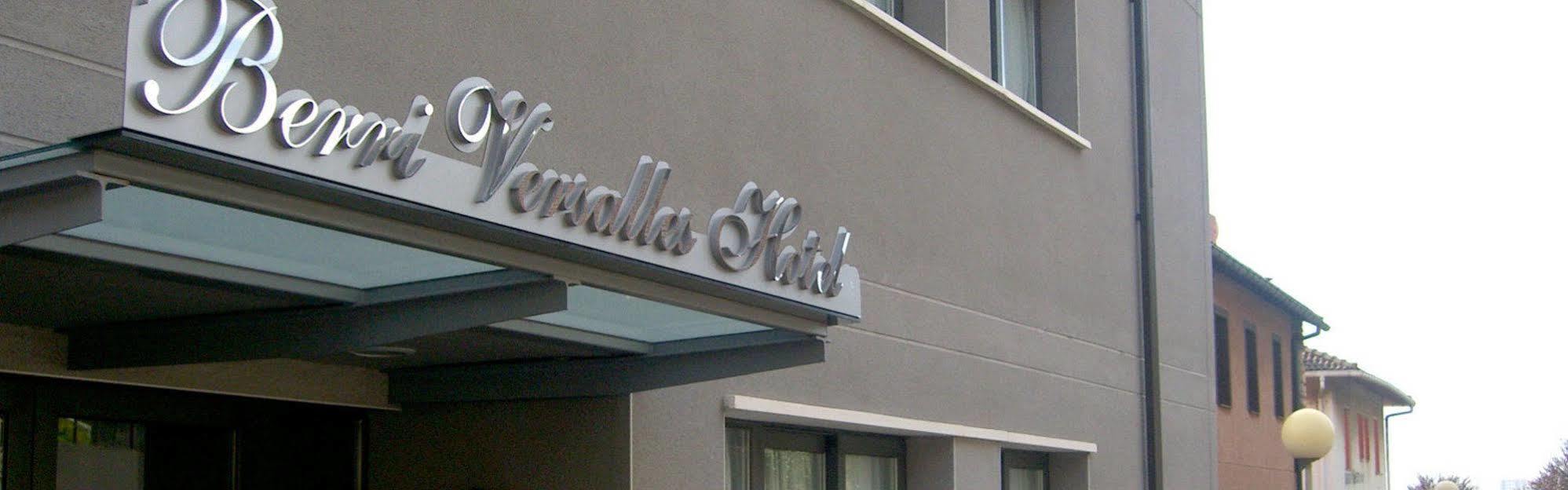 Hotel Berri Versalles Rentería 외부 사진