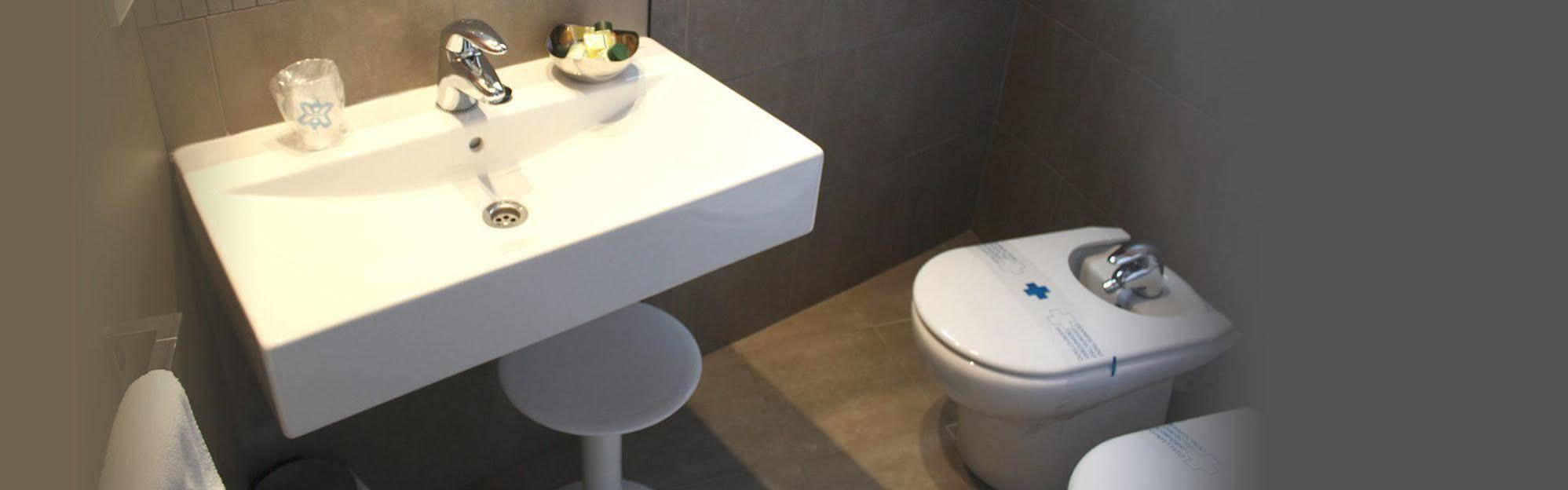 Hotel Berri Versalles Rentería 외부 사진
